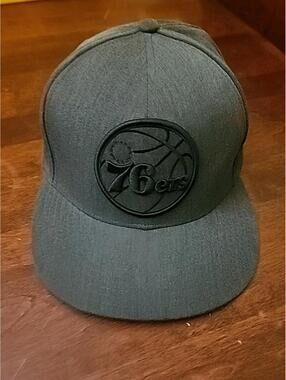 Ultra Game Philadelphia 76ers Snapback Hat